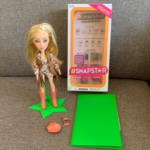 Aspen Snapstar Doll with Accessories